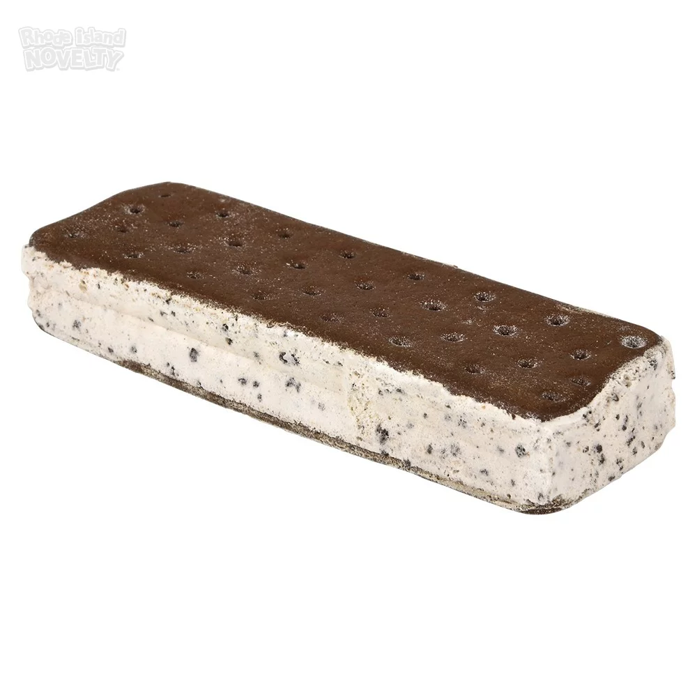 Astronaut Cookies & Cream Ice Cream Sandwich - Image 3